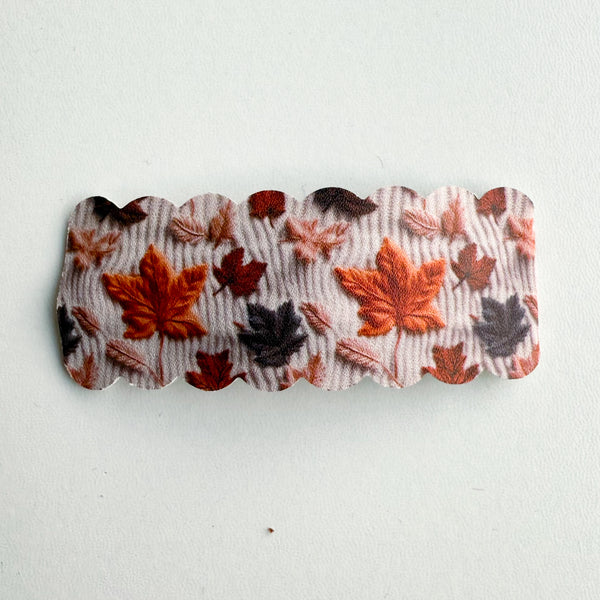 Falling Leaves 4in Clip