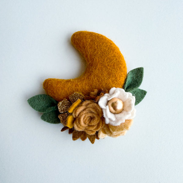 Crescent Cutie